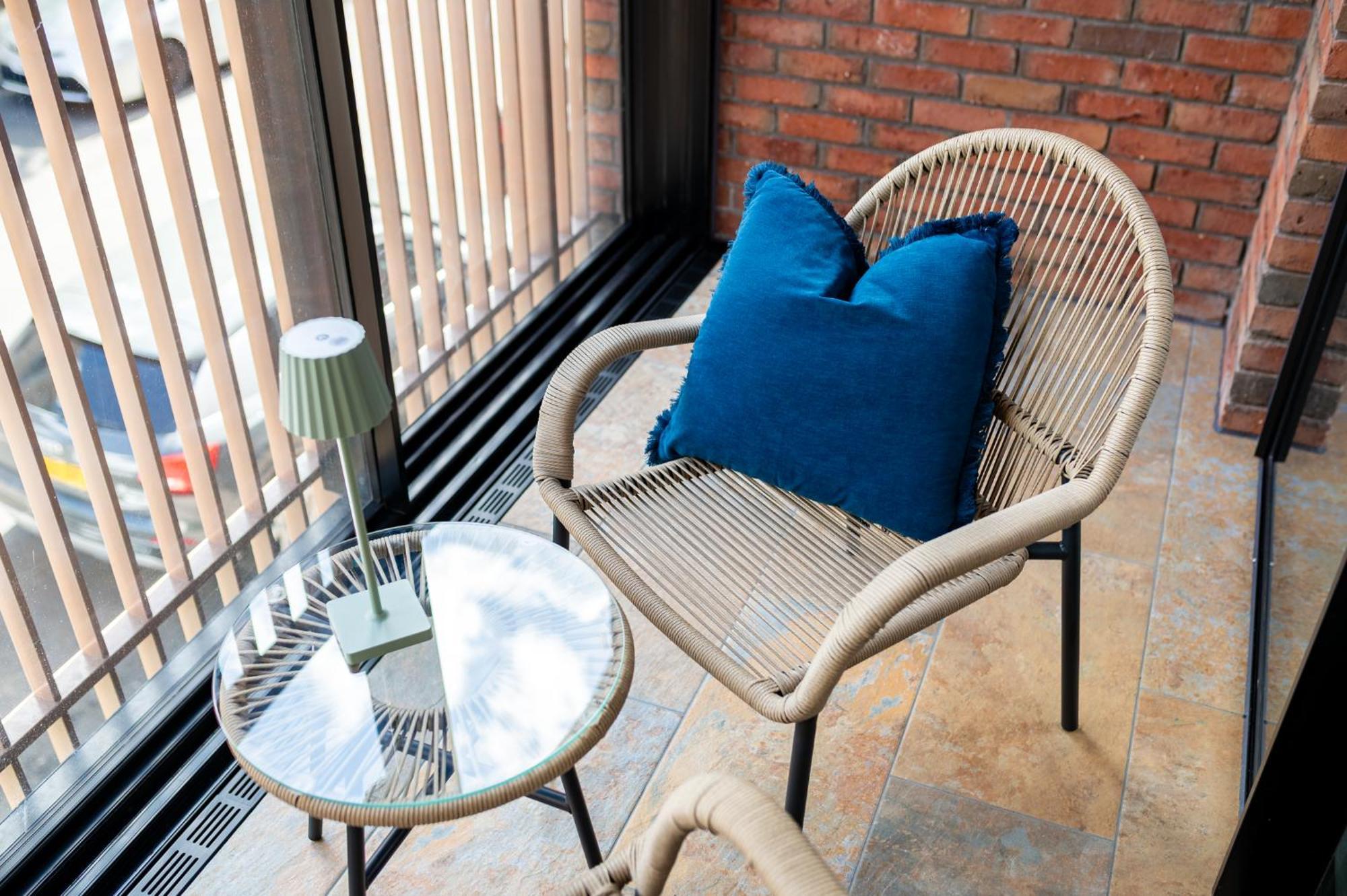 Luxury Chelsea & Fulham Flat With Large Balcony, Location, High Spec Luxury